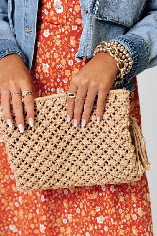 Isla Crochet Clutch