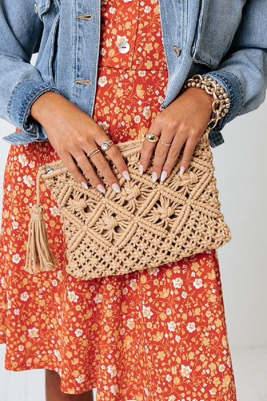 Isla Crochet Clutch