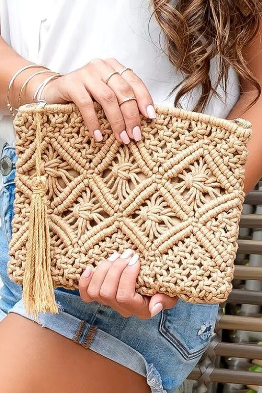 Isla Crochet Clutch