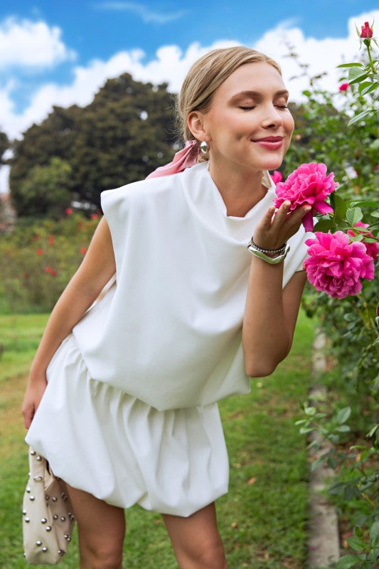 Olivia Neck Balloon Top