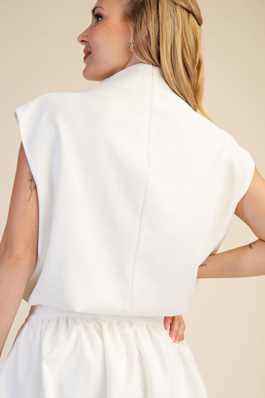 Olivia Neck Balloon Top