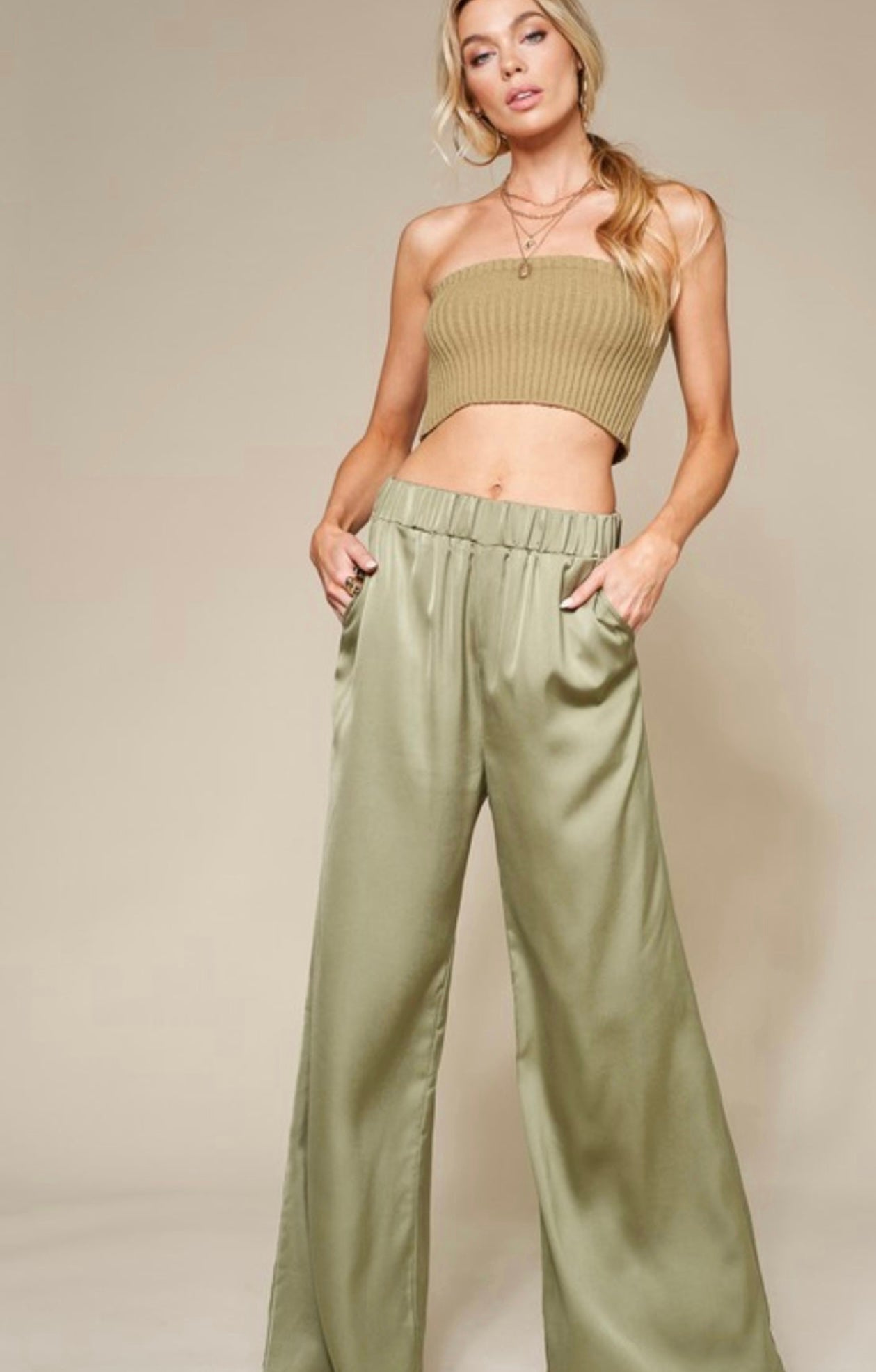 Mima Top and Pants Set( piezas se compran separadas)